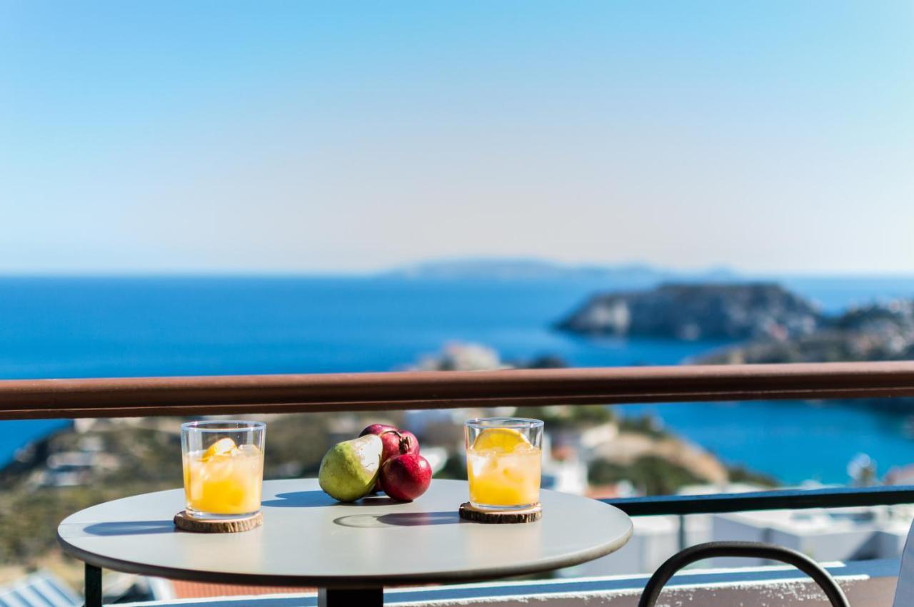 Pela Mare Hotel Agia Pelagia Екстериор снимка