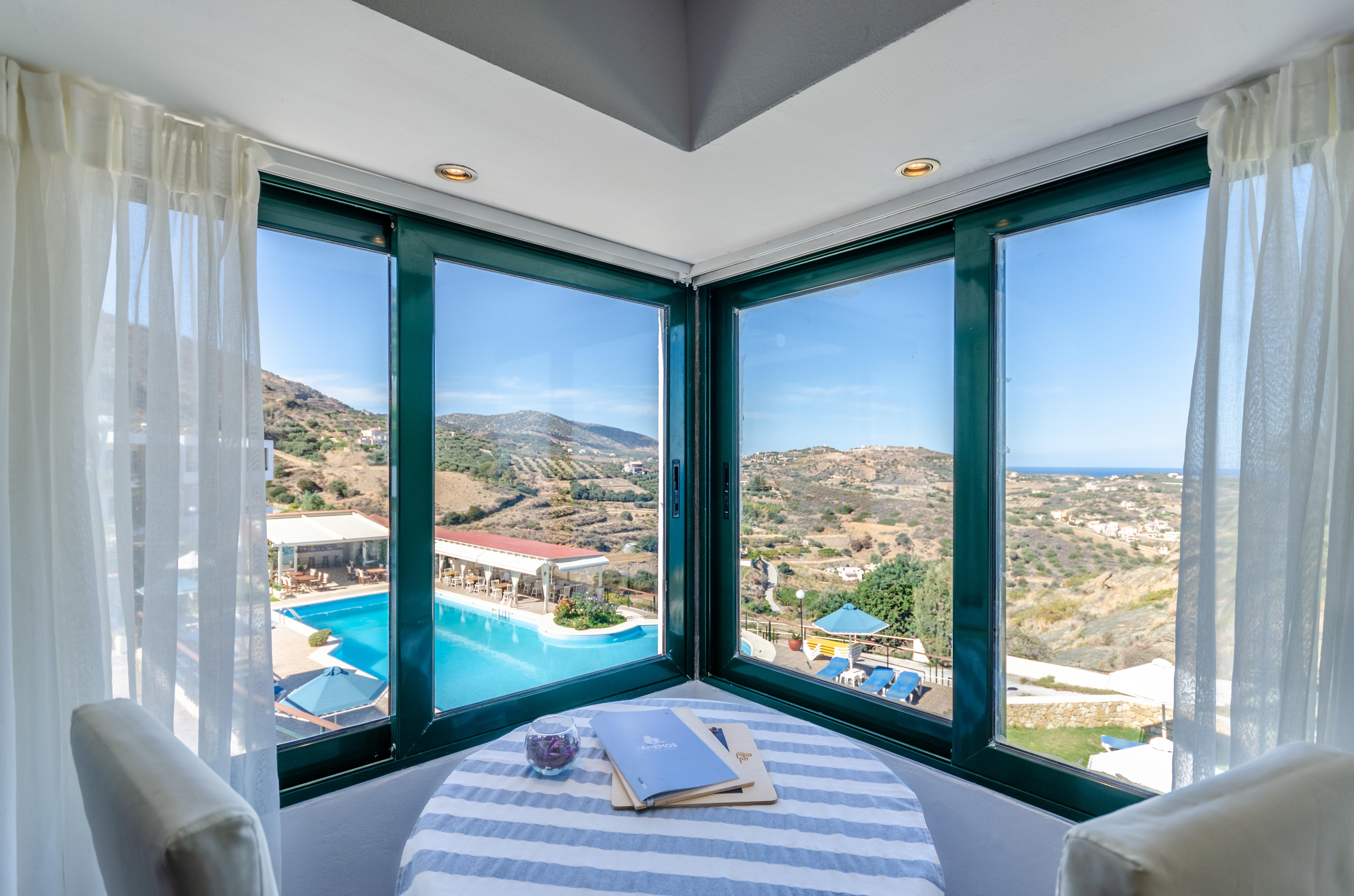 Pela Mare Hotel Agia Pelagia Екстериор снимка