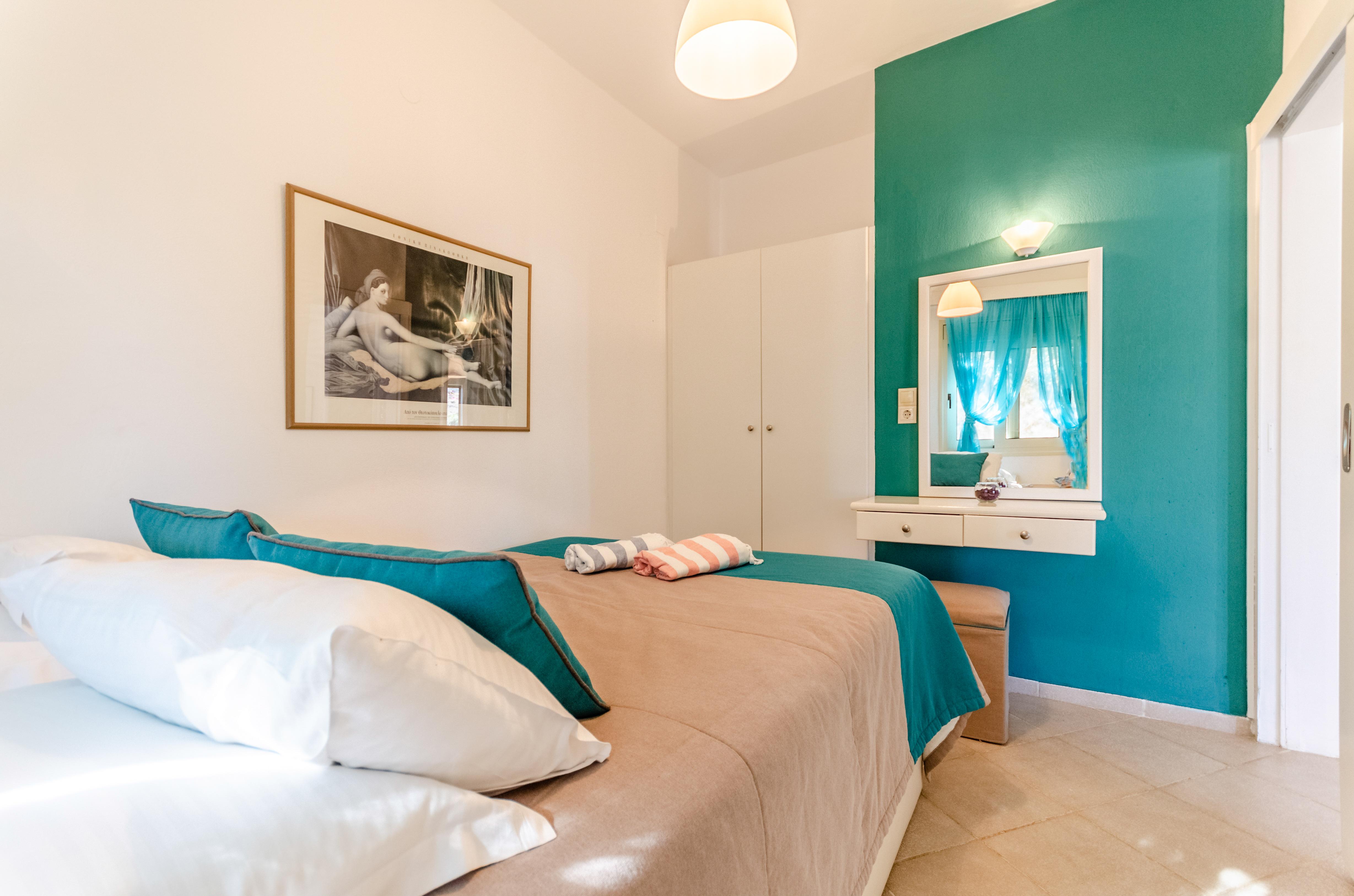 Pela Mare Hotel Agia Pelagia Екстериор снимка