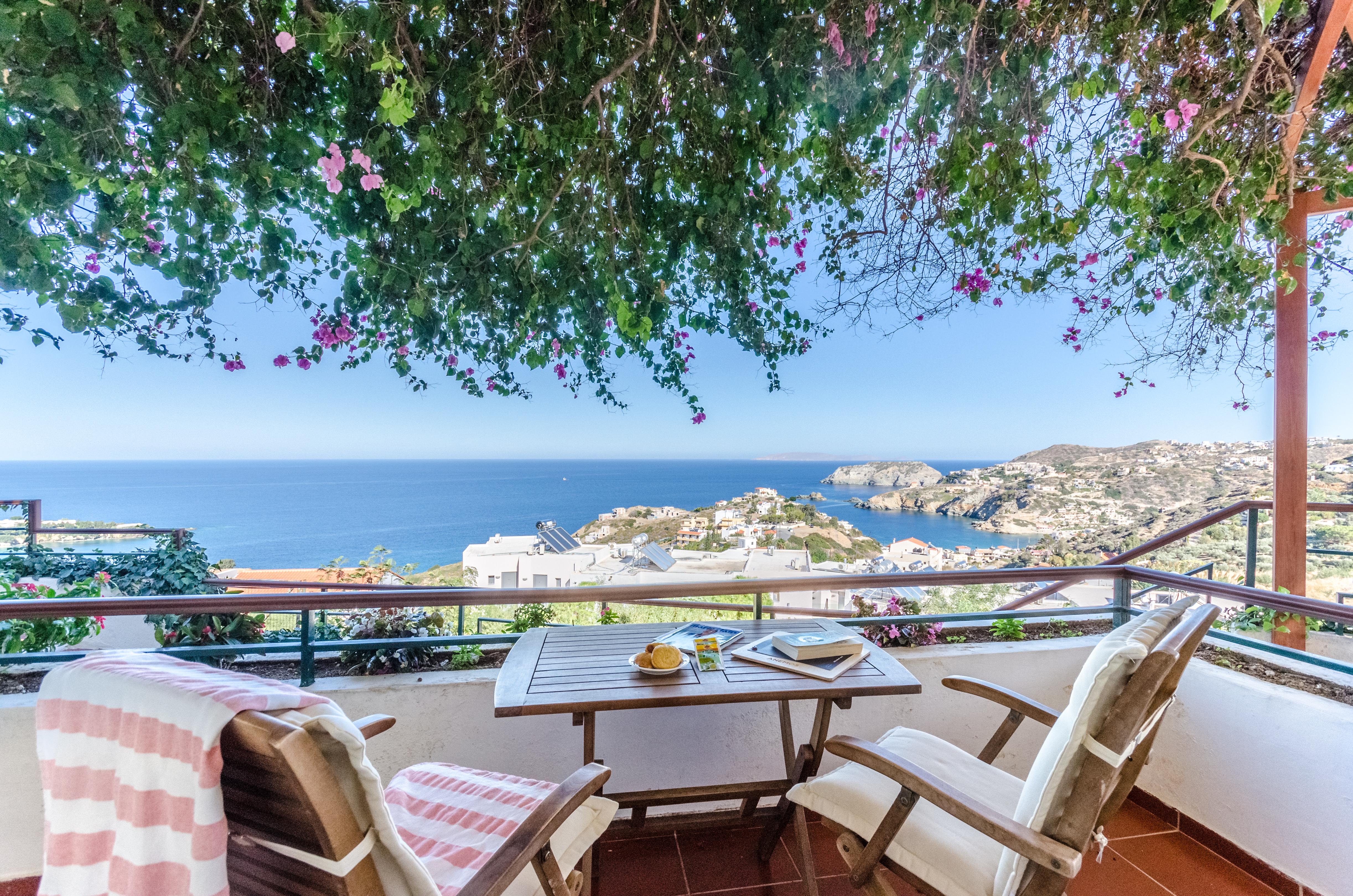 Pela Mare Hotel Agia Pelagia Екстериор снимка