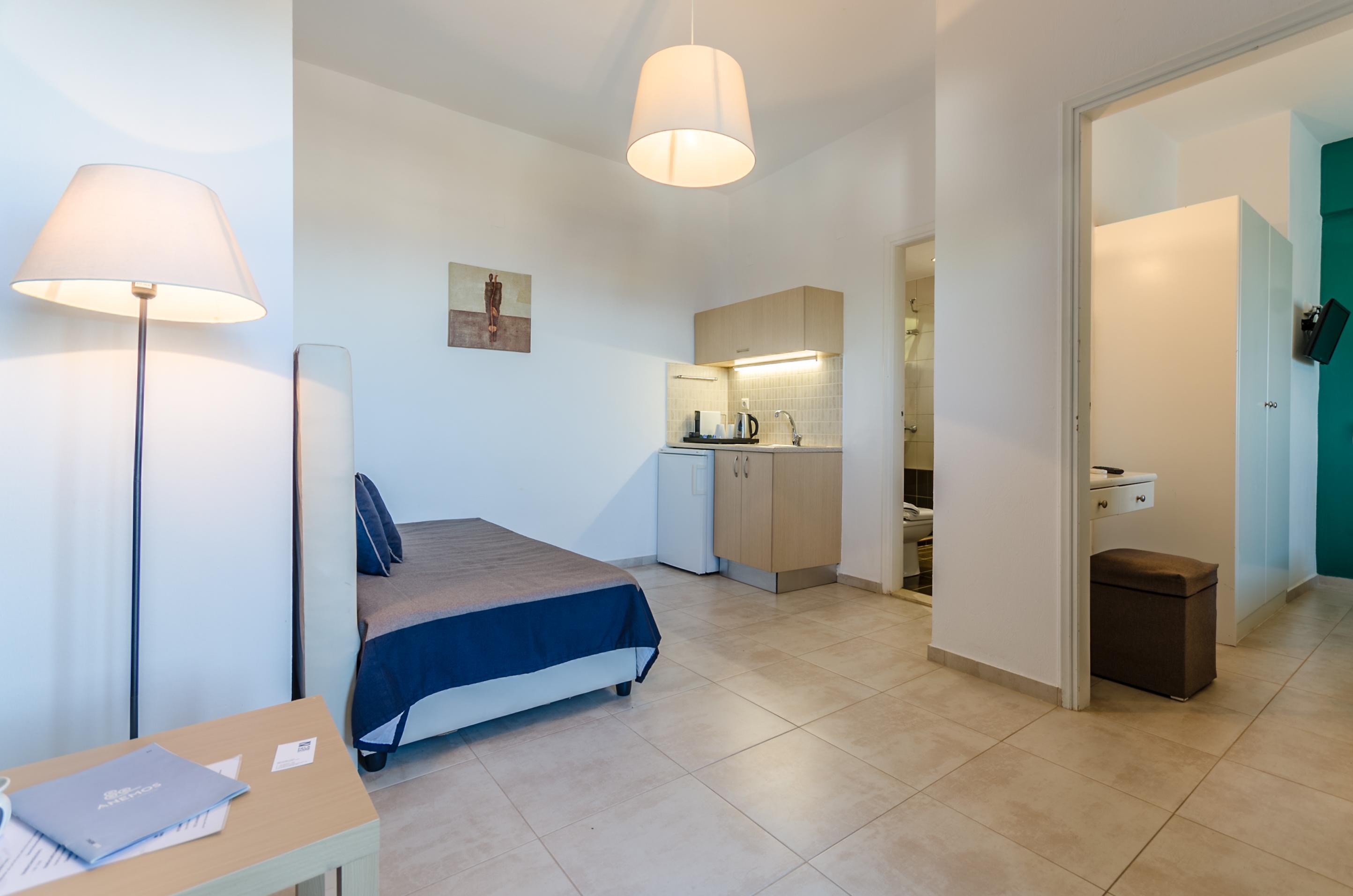 Pela Mare Hotel Agia Pelagia Екстериор снимка