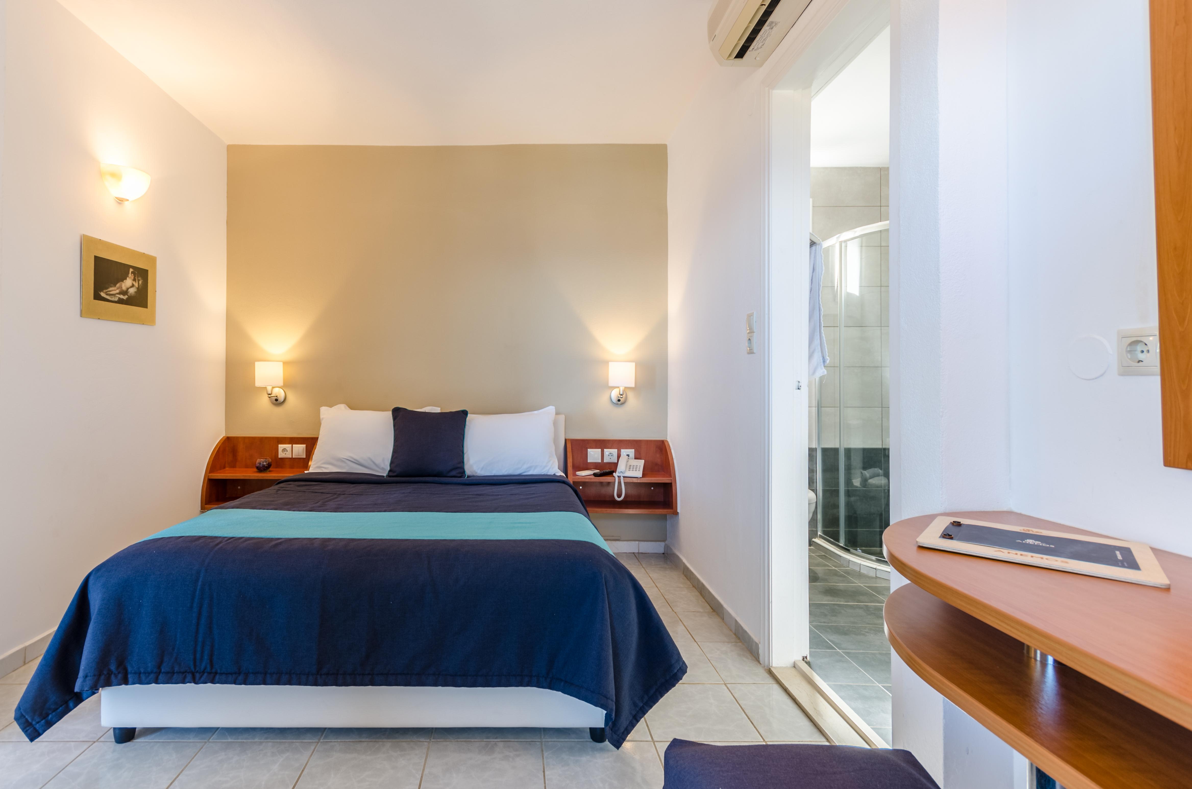 Pela Mare Hotel Agia Pelagia Екстериор снимка