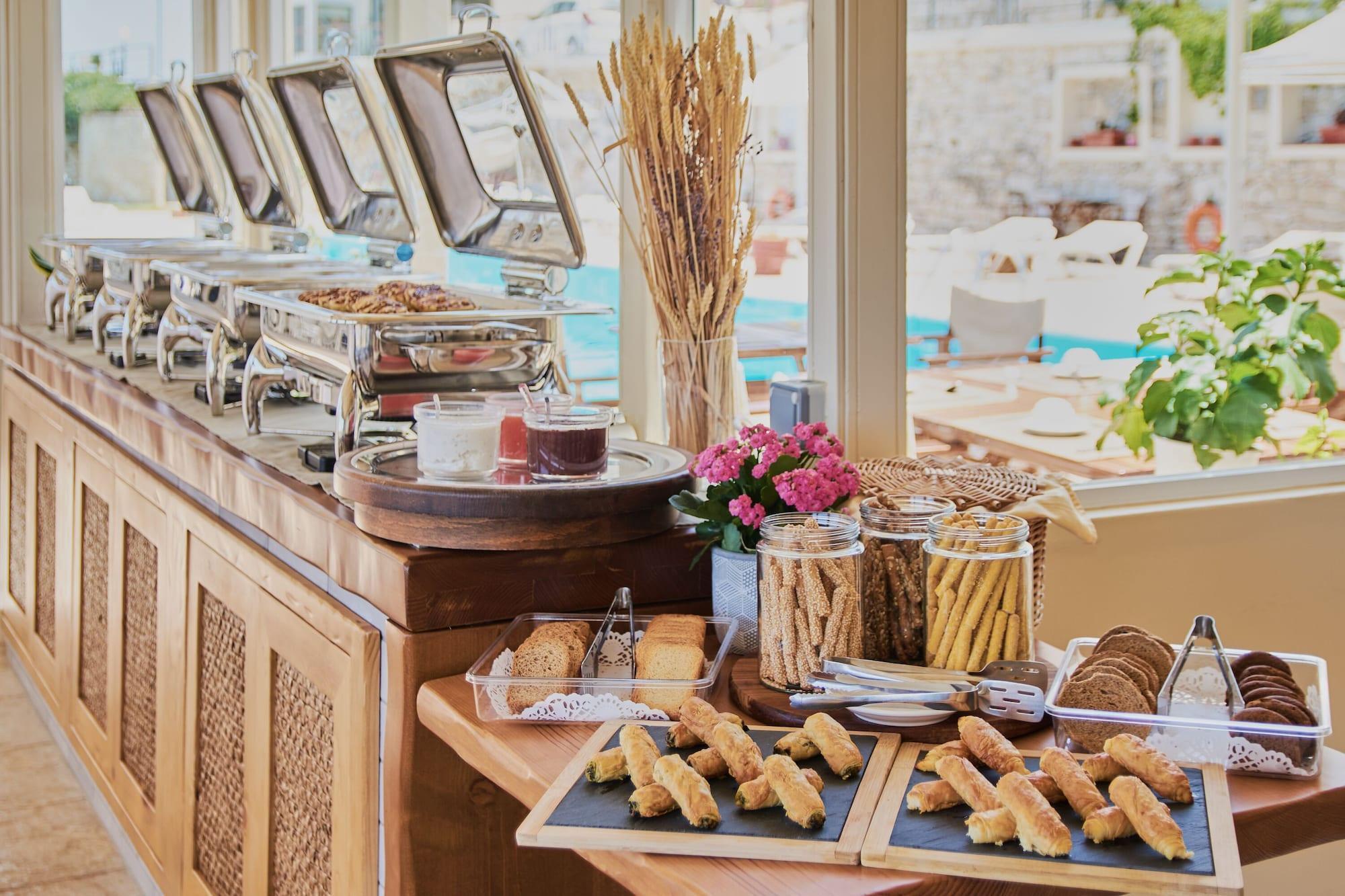 Pela Mare Hotel Agia Pelagia Екстериор снимка