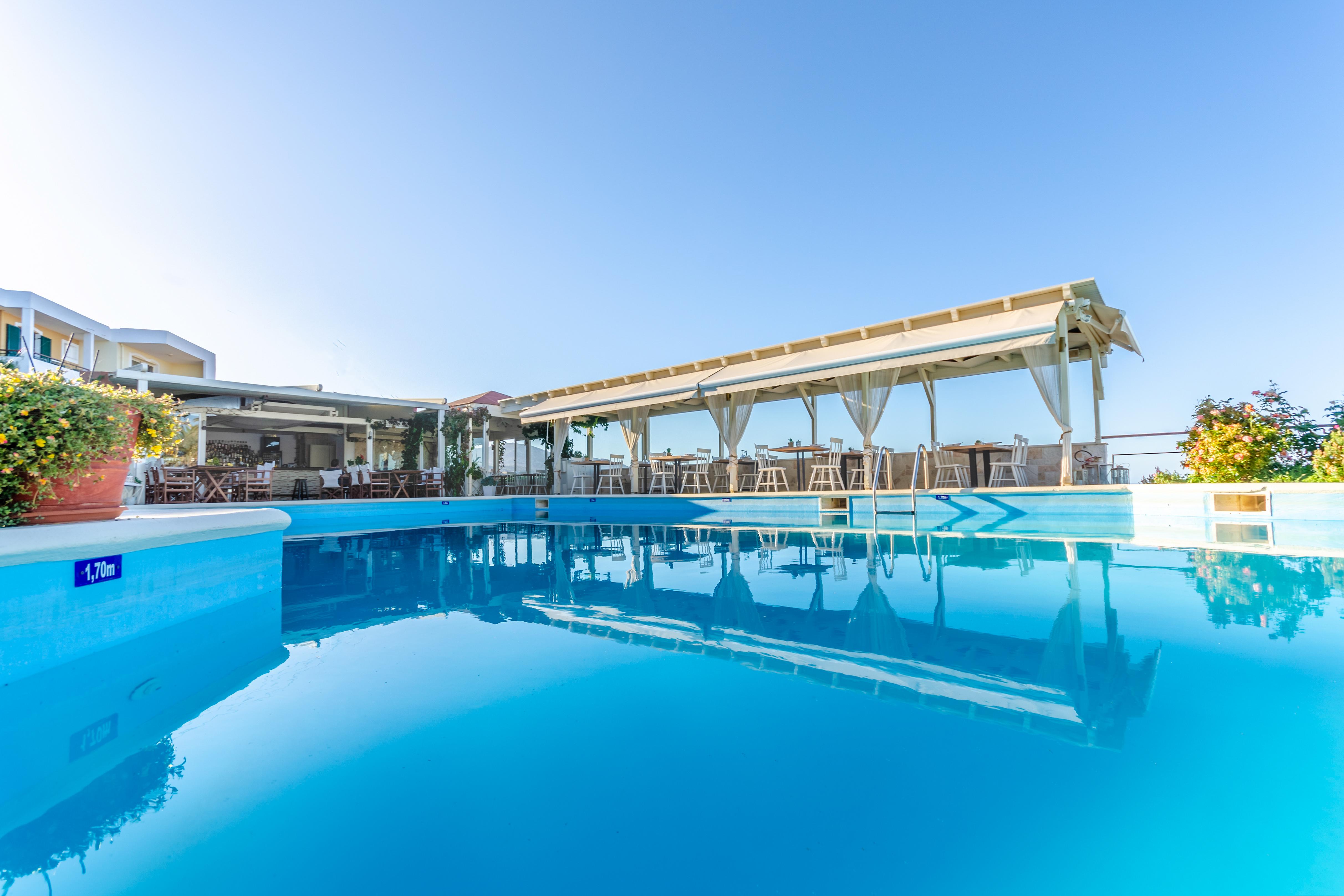 Pela Mare Hotel Agia Pelagia Екстериор снимка