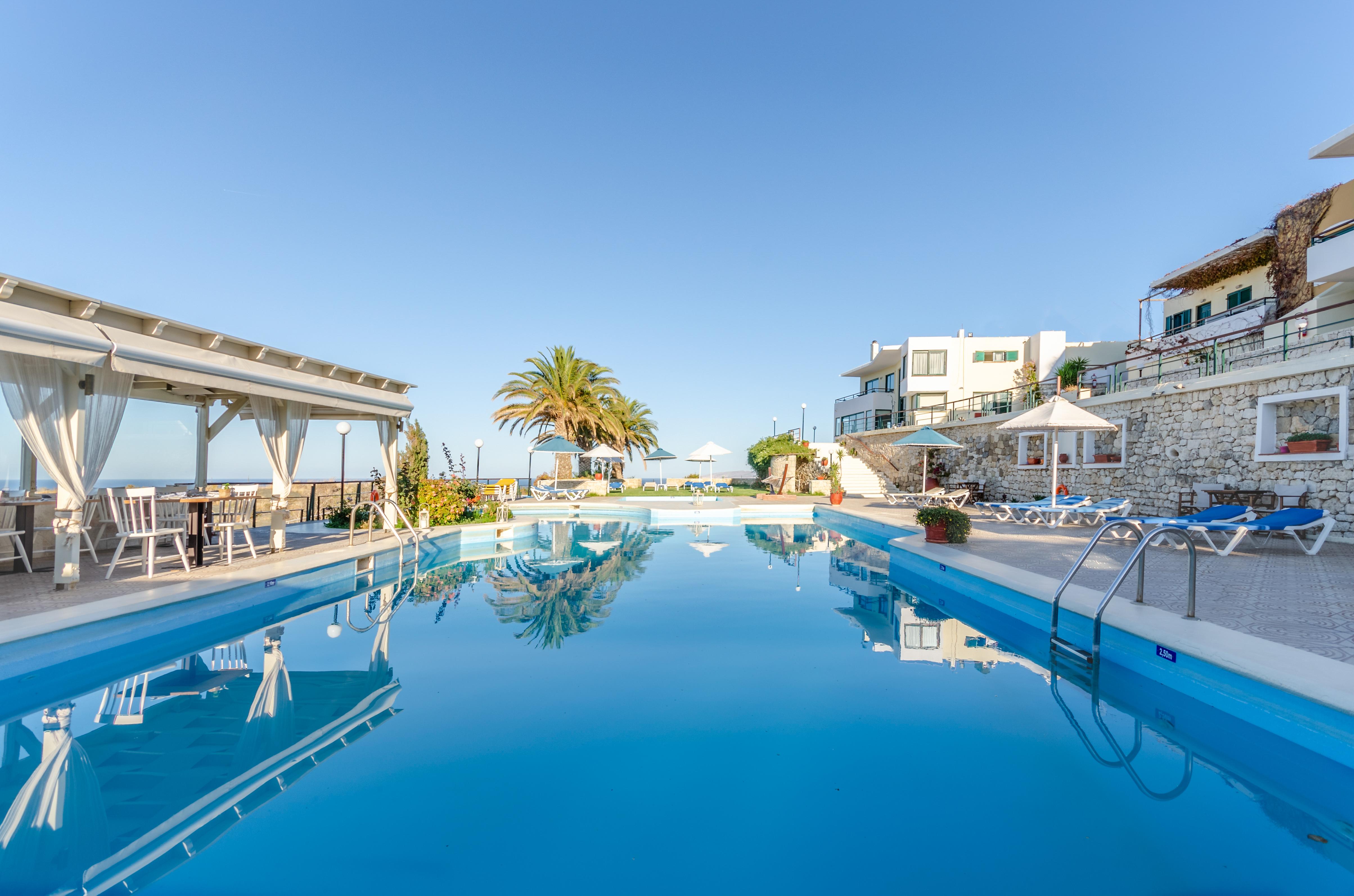Pela Mare Hotel Agia Pelagia Екстериор снимка