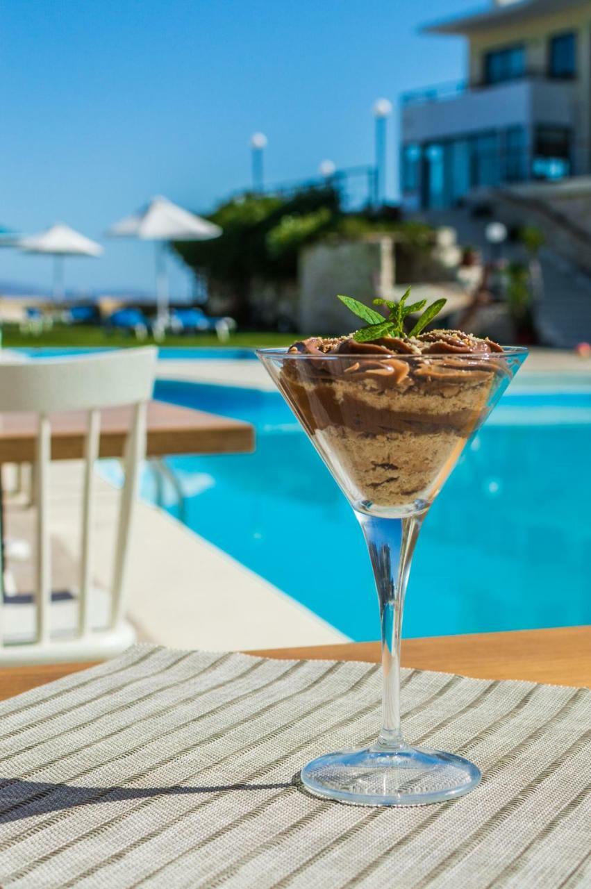Pela Mare Hotel Agia Pelagia Екстериор снимка